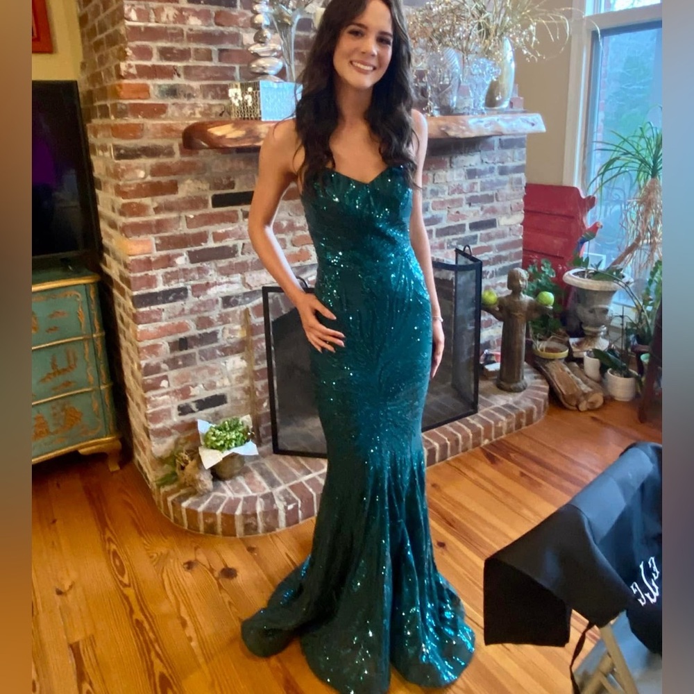 Gorgeous Portia & Scarlett Formal/Prom Dress